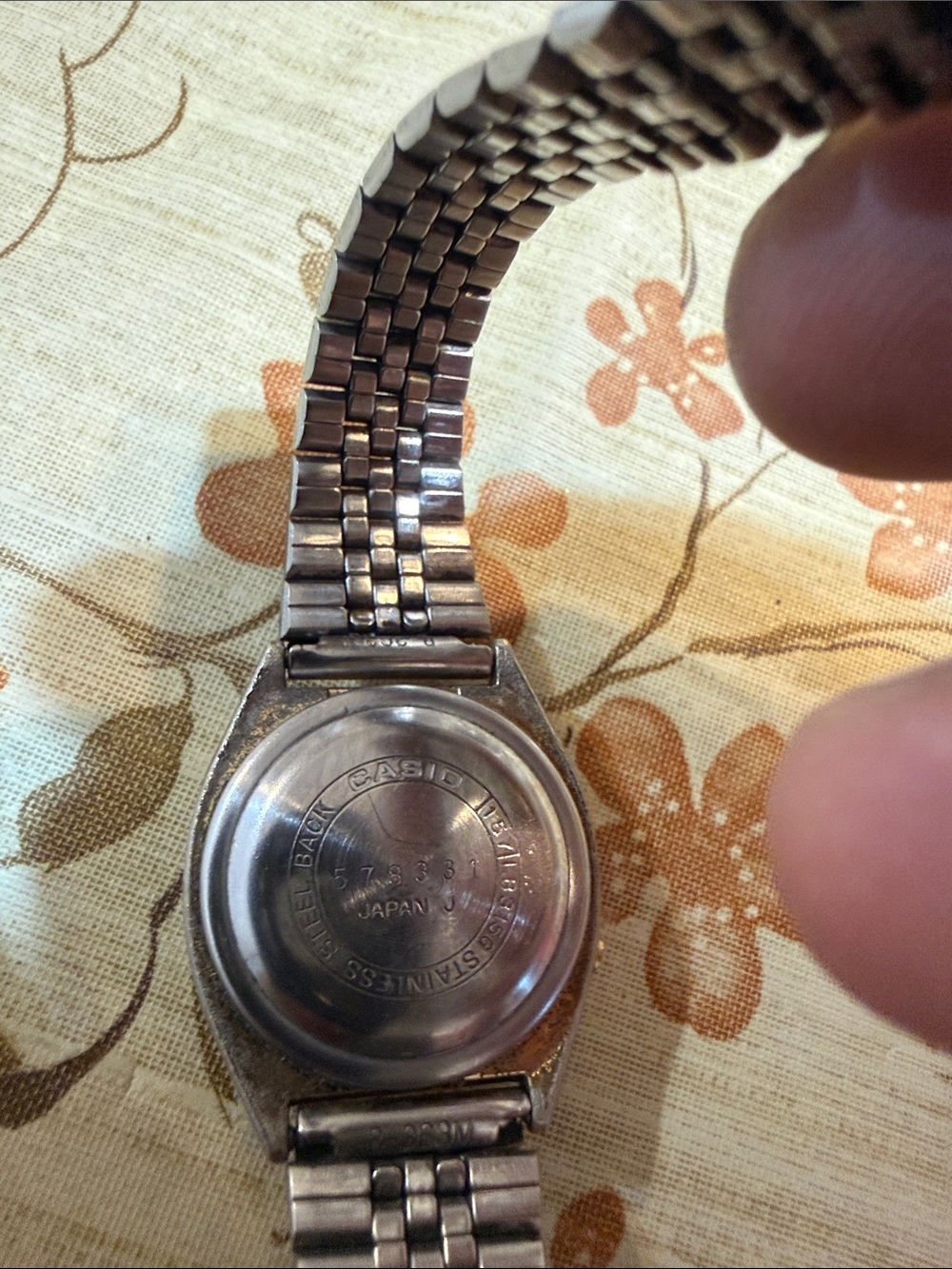 Casio Gold-Tone Digital Watch with Black Display - Picture 4 of 5